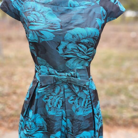 Helene Berman London Vintage Womens Floral Dress, size 2 - Picture 6 of 8